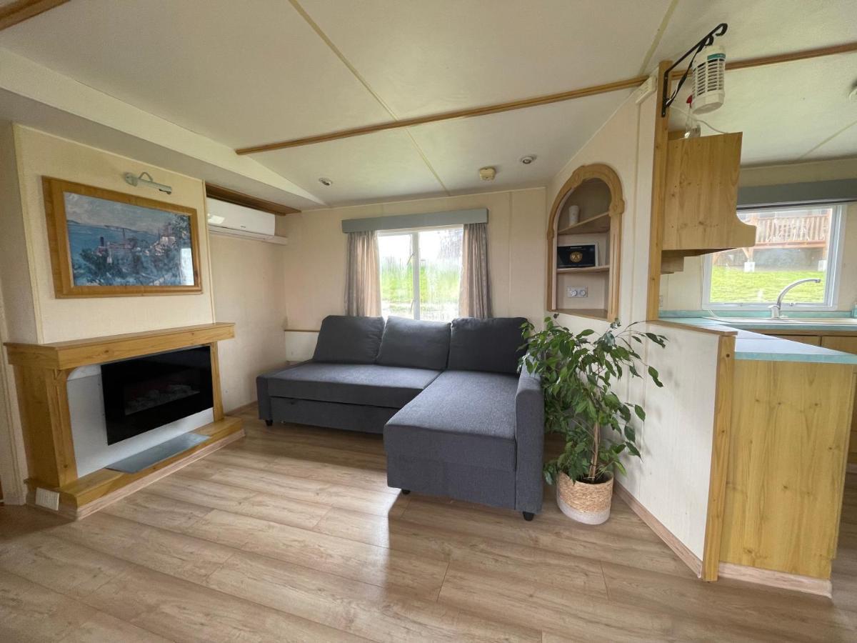 Mobilheim Atlas Villa V. - Vyrovicka Prehrada Znojmo Dış mekan fotoğraf